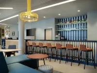 Hampton by Hilton Celle - С баром