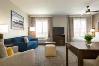 Homewood Suites by Hilton Fort Wayne - parking