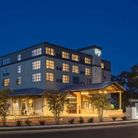 The Bevy Hotel Boerne - a Doubletree by Hilton