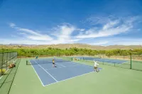 Tanque Verde Guest Ranch - Homestays