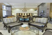 Hampton Inn & Suites West Morgantown University Towne Centre - 2-Star