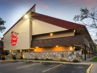 Red Roof Inn Grand Rapids Airport - Pet friendly