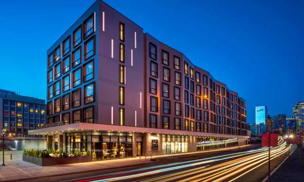 AC Hotel by Marriott Boston Downtown