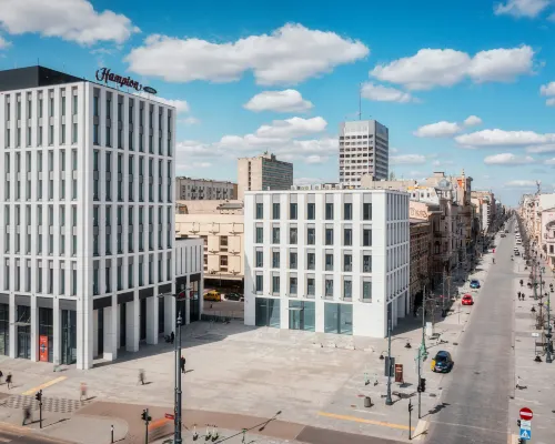 Hampton by Hilton Lodz City Center Hotels near Red Tower