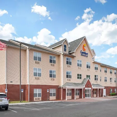 Comfort Inn & Suites