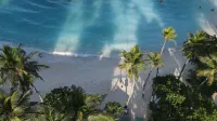 Wave Crest Retreat - Beach