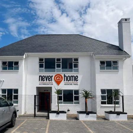 Hermanus Backpackers & Budget Accommodation