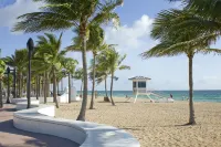 Hyatt Place Fort Lauderdale Cruise Port Conv - Airport Shuttle
