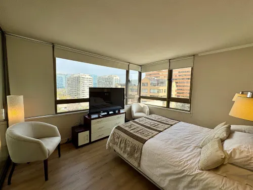 2BR Las Condes - Parking, Indoor Pool & Laundry - Hot Tub
