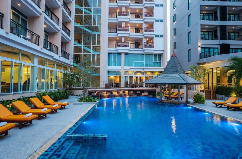 Hotel J Pattaya photo 2