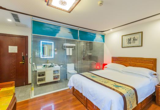 친푸 호텔 (베이징 난뤄구샹 허우하이)