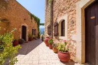 75 m² One Bedroom Maisonette with Roof Access and Panoramic View. - 4-Star