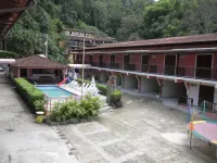 Pousada Angra Bella Hotels in Pereque