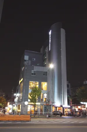 나비 호스텔