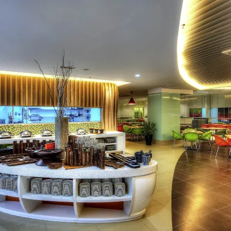 ibis Styles Kuala Lumpur Fraser Business Park Отели рядом с достопримечательностью «Развлекательный центр TREC KL»