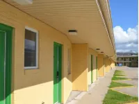 Royal Inn of New Orleans Hotels near Boreas Park