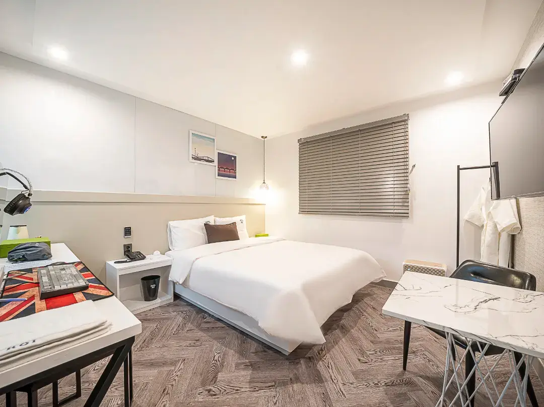 Busan Yeonsan Togok Hotel Roi - Busán