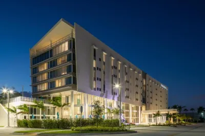 DoubleTree by Hilton Miami Doral Hotels in Miami