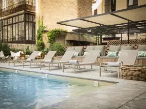 Alexandra Barcelona Hotel, Curio Collection by Hilton