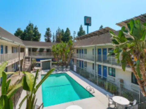 Motel 6 Merced, CA - North Hotels in Merced