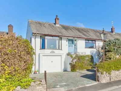 Lake District Coastal Cottage Hotel di 