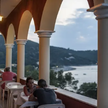 Apraos Bay Hotel in Kalamaki Beach, 3 Stars Hotel