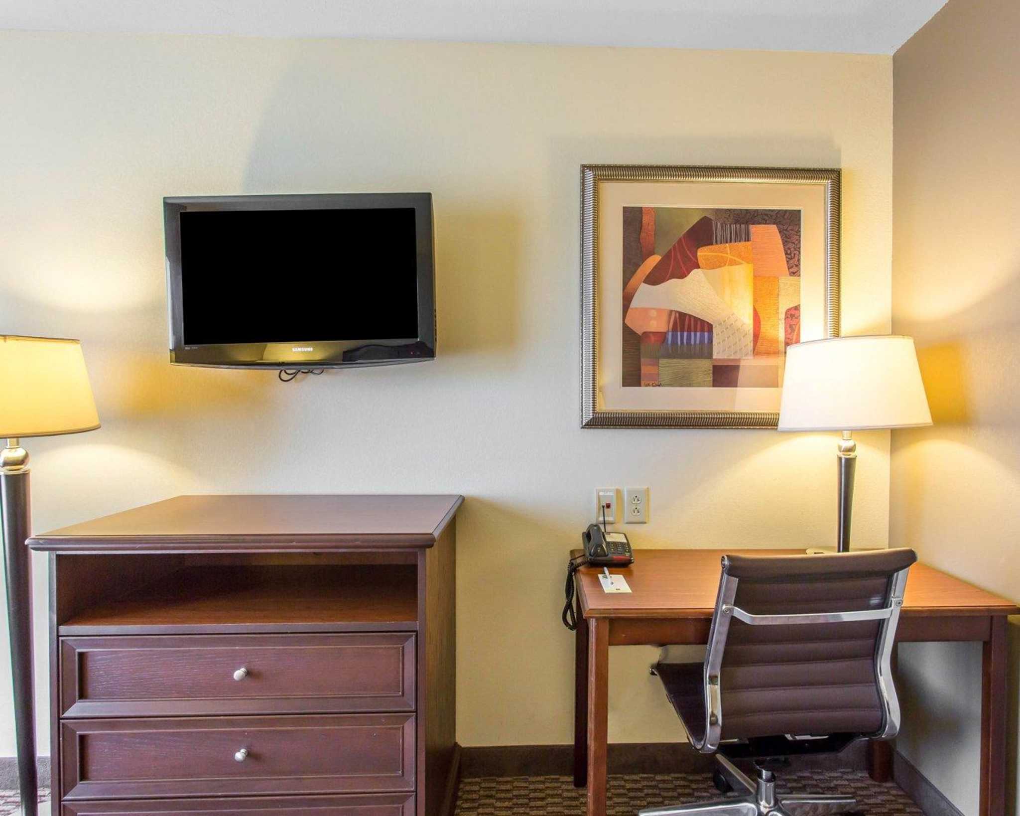 Comfort Inn & Suites Madisonville