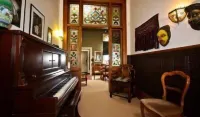Archer House B&B - Homestays