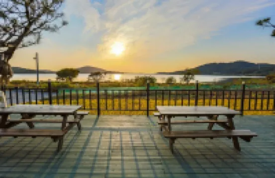 논산 호수와노을펜션