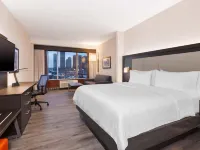 Holiday Inn Express & Suites JERSEY CITY - HOLLAND TUNNEL by IHG Hotels near Fems Park