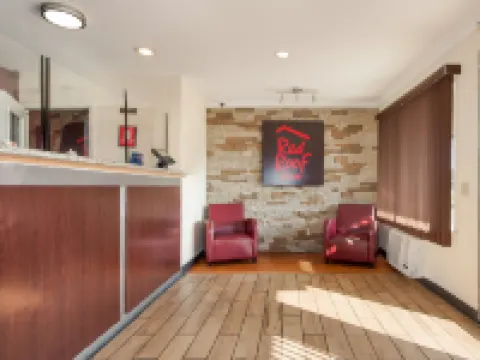 Red Roof Inn Santee Hotels in Santee