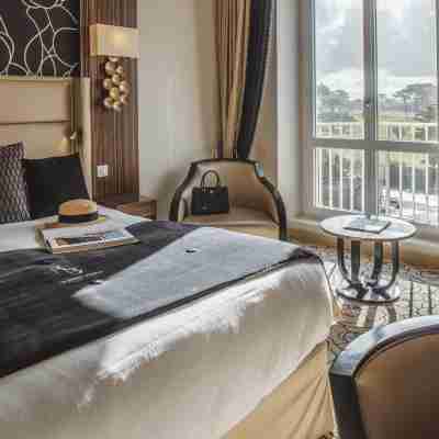 Regina Experimental Biarritz Rooms