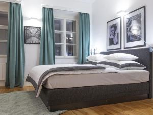 Deluxe Studio with Private Parking and Air Conditioning in The Historic Centre of Krems