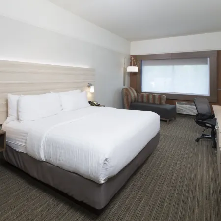 Holiday Inn Express & Suites MICHIGAN CITY by IHG Отели в г. Кулспринг Тауншип