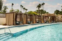 Orlando World Center Marriott - Infinity Pools