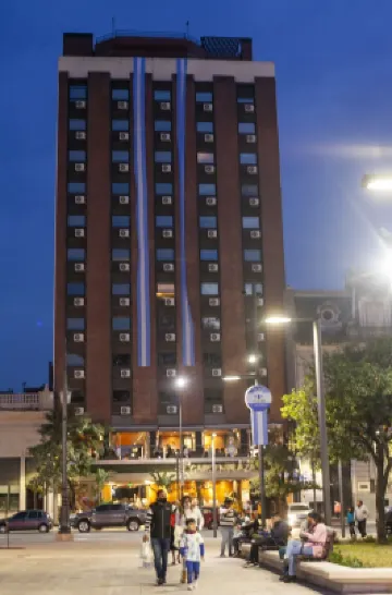 Ramada Plaza by Wyndham Tucuman Các khách sạn ở 