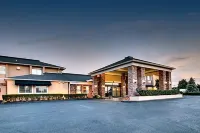 Greenfield Inn & Suites Elizabethtown, KY I65 Exit 94