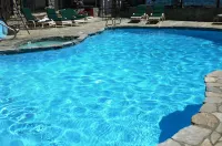 Americana Village - Beach