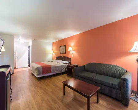 Quality Inn & Suites Junction Hotels in Junction