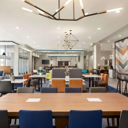 La Quinta Inn & Suites by Wyndham Brunswick/Golden Isles