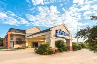 Baymont by Wyndham Topeka Hotels in Topeka