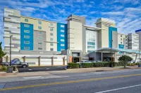 DoubleTree by Hilton Virginia Beach Oceanfront South - bar