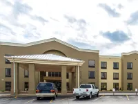 Comfort Suites Effingham Hotels in Effingham