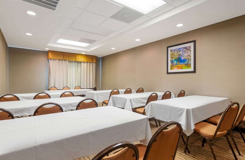 Comfort Suites Byron Warner Robins photo 2
