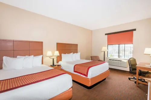 Baymont by Wyndham Savannah/Garden City Hôtels à : Port Wentworth
