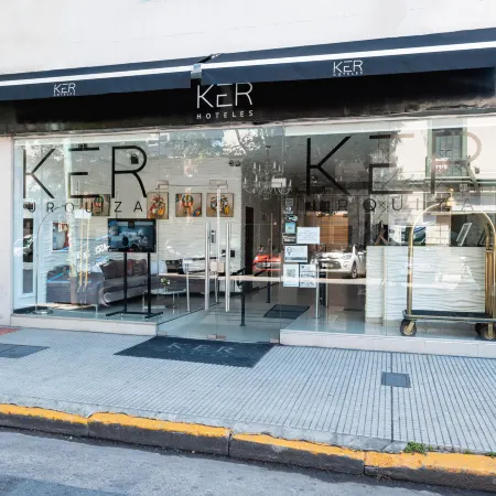 Ker Urquiza Hotel Отели рядом с достопримечательностью «Национальный центр спорта высших достижений»