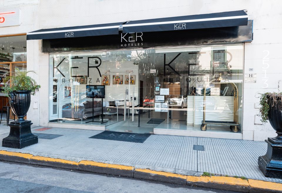 3. 케르 우르키자 ..