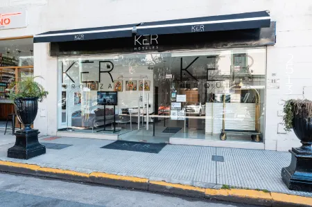 Ker Urquiza Hotel Отели рядом с достопримечательностью «Museo Malvinas E Islas Del Atlantico Sur»