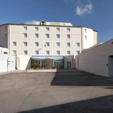 B&B HOTEL Lyon Grand Stade Meyzieu
