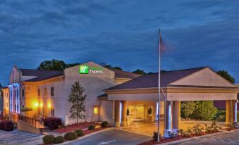 Holiday Inn Express & Suites Chattanooga-Hixson